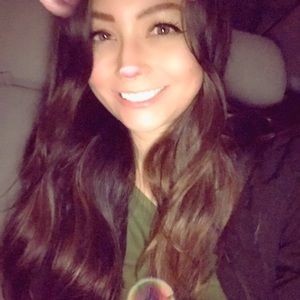 Meet your Posher, Brenda